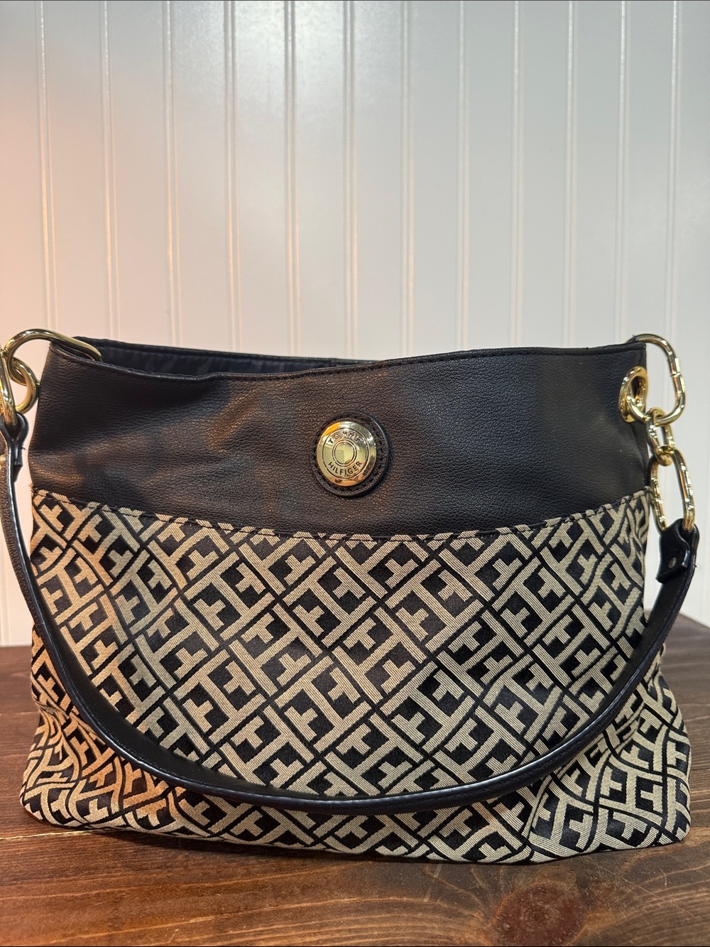 Tommy Hilfiger Black and Beige Logo Jacquard Shoulder Bag